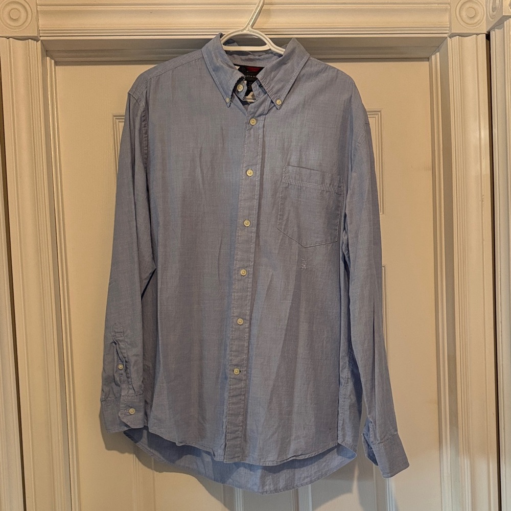 Tommy Hilfiger casual button up shirt size large